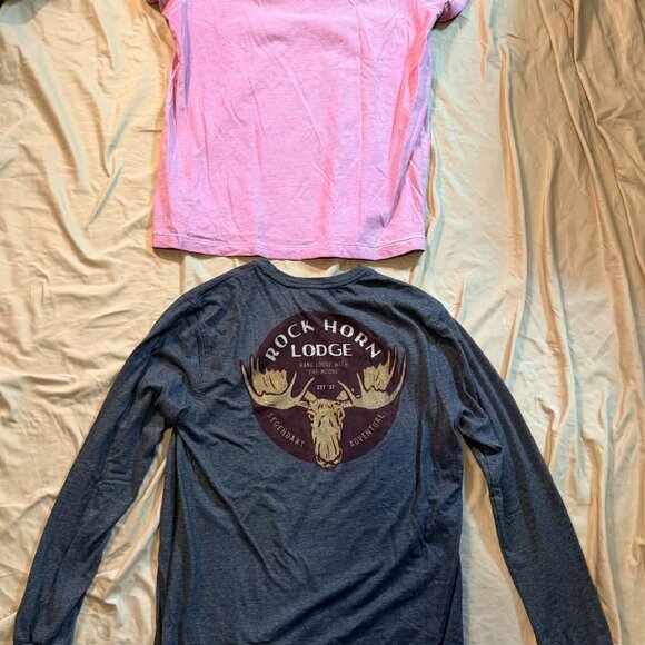 TWO Mixed Brands Men's TShirts, SIZE MEDIUM (1 Pink S/S & 1 Grey Graphic L/S) - Picture 12 of 12